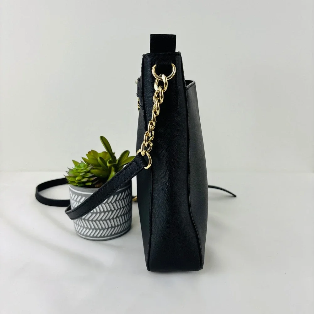 Micheal Kors Black Hamilton Traveler Leather Messenger Crossbody Bag‎
